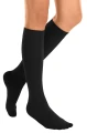 medi-travel-woman-black.webp